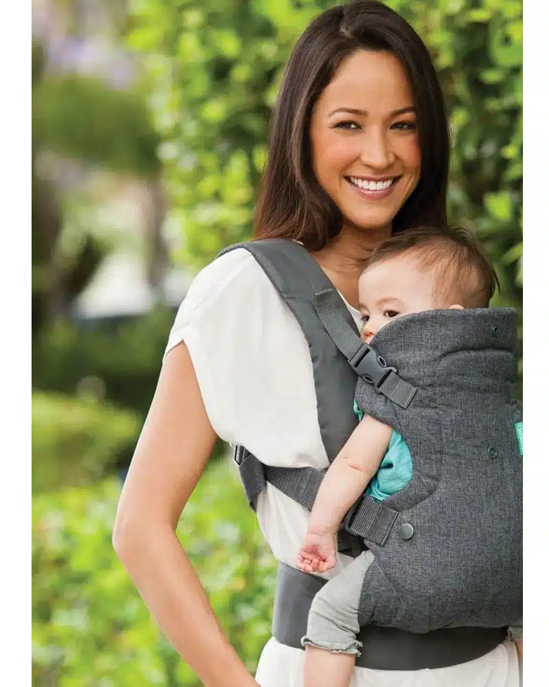 Porte-bébé avec bavoir lavable Flip 4 en 1 INFANTINO - noir, Puériculture